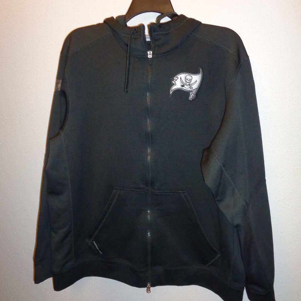Nike Onfield Apparel  Therma-Fit Tampa Bay Buccaneers Jacket Size XXL